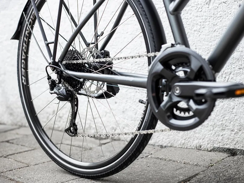 TREK FX 2 Disc Equipped Stagger Hybrid Bike in Lithium Grey-6